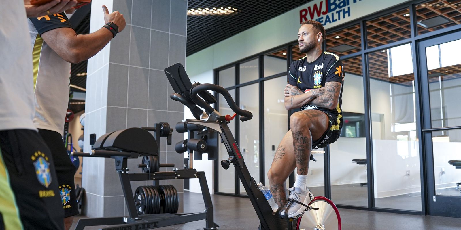 Copa do Mundo exames de Neymar apontam &amp;#039; boa evolução&amp;#039; , afirma CBF
