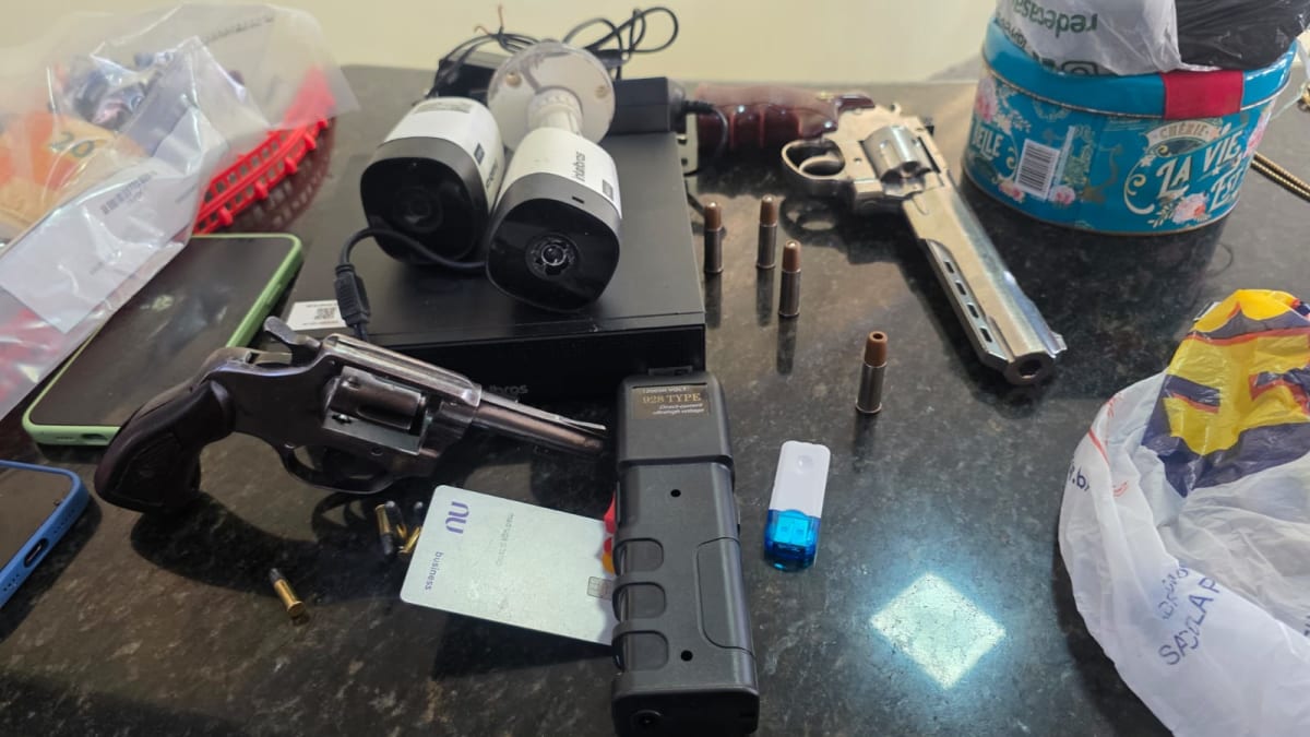 Polícia Civil deflagra operação com helicóptero e cães para desarticular quadrilha em Linhares