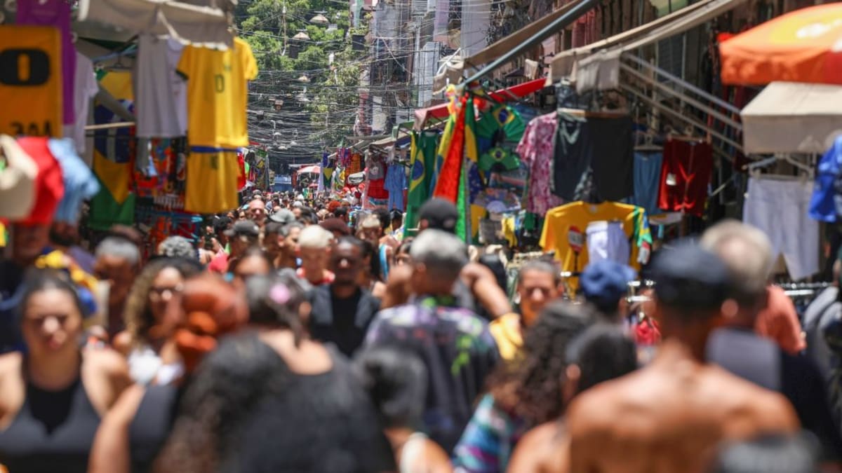 Comércio do Rio terá funcionamento normal nos dias de jogos do Brasil