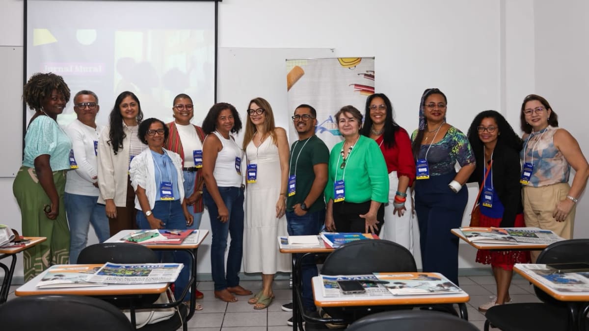 Professores de Lauro de Freitas participam de formação sobre educação midiática