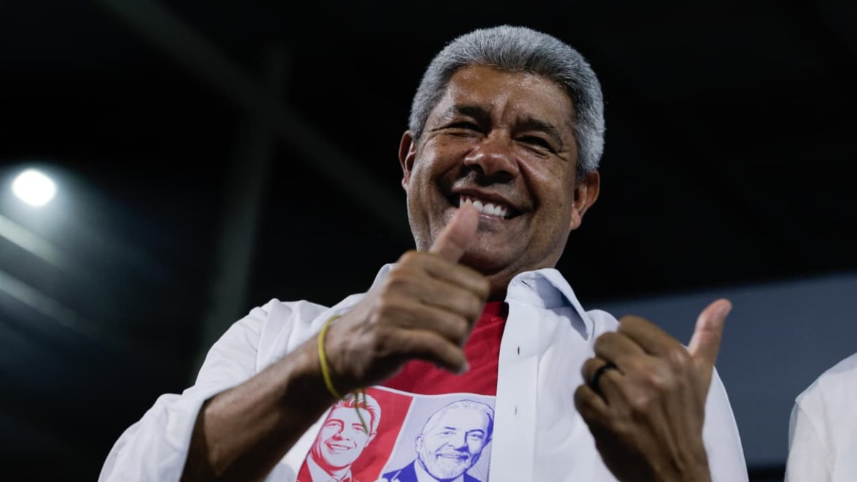 Jerônimo inicia escuta popular em Salvador e capital vira ponto estratégico da campanha