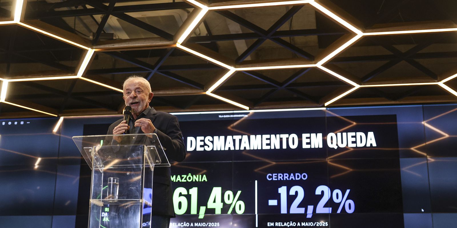 Desmatamento na Amazônia cai 61, 4% em maio de 2026