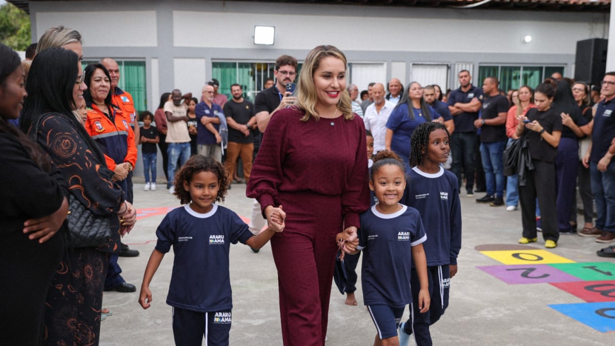 Araruama lidera geração de empregos na Baixada Litorânea e amplia projeção de Dani Soares