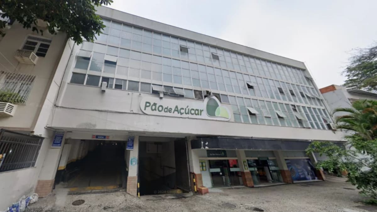 Moradores de Botafogo fazem ato contra desapropriação de imóvel do antigo Pão de Açúcar