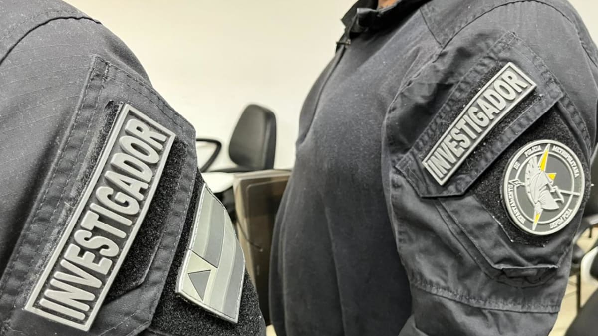 Grupo é preso por usar apps de relacionamento para extorquir turistas