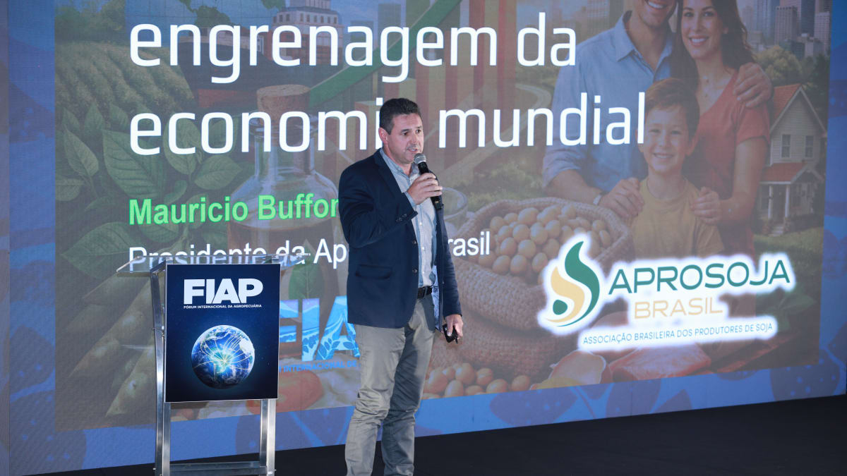 Soja e o combustivel invisivel do mundo mas perda de renda do produtor na safra 26 27 preocupa aponta buffon