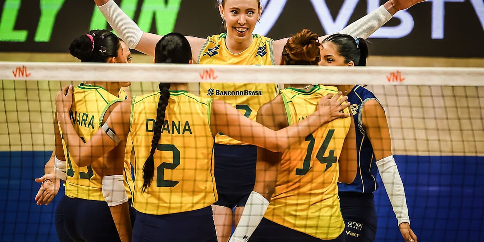Brasil invencibilidade e liderança na Liga Mundial de Vôlei