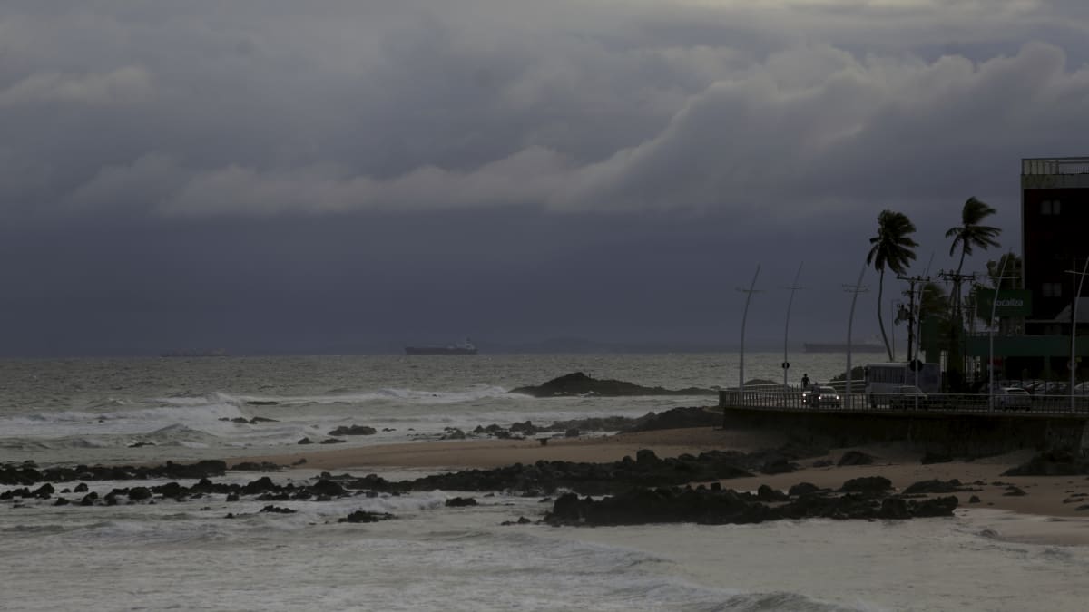 Frente fria em Salvador segue até o São João? Veja a previsão para os dias de festa