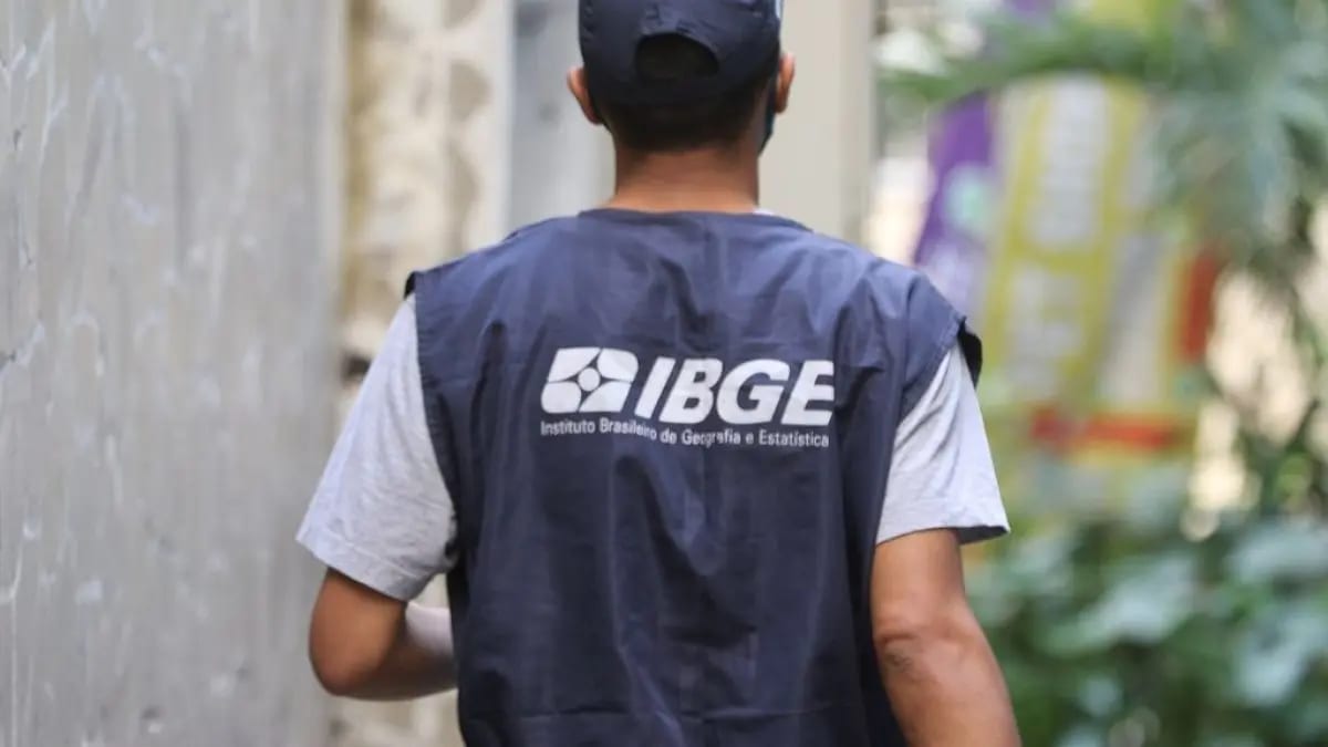 IBGE abre vagas temporárias em Goiânia para censos; salários chegam a R$ 5,2 mil