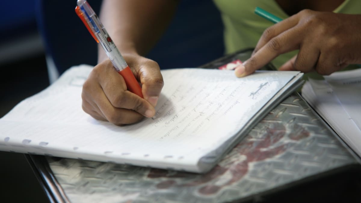 Rede estadual de ensino abre inscrições para a Educação de Jovens e Adultos para o 2°semestre