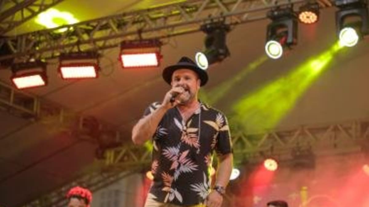 São João da Bahia abre programação com forró, tradição e clima de Copa do Mundo no Pelourinho e bairros de Salvador
