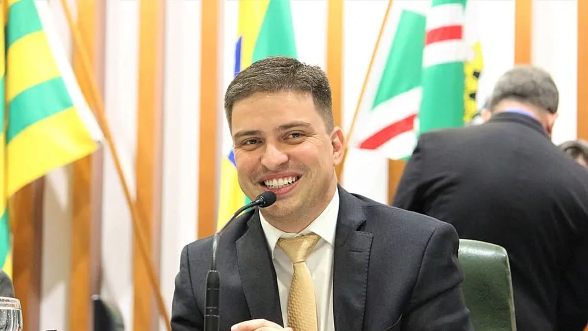 Daniel, Wilder e Luis Cesar vão para a disputa com 13 candidatos a senador. Parte é avulsa