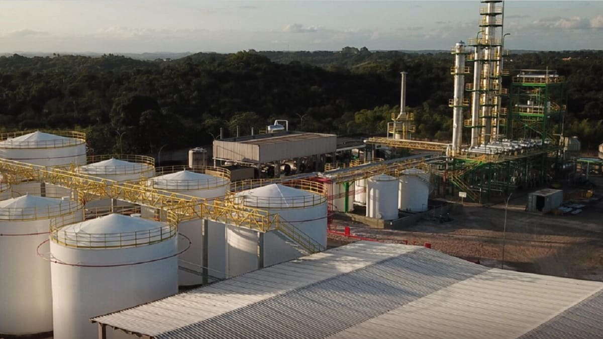 Nova refinaria na Bahia recebe licença para iniciar operação