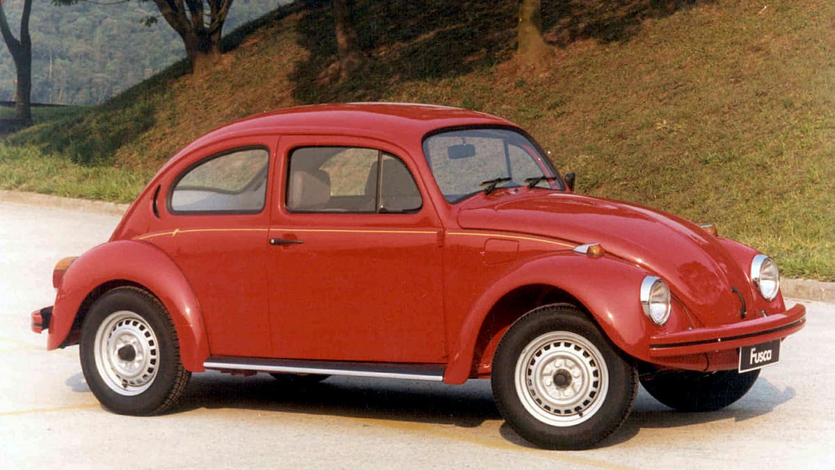 Dia do Fusca reúne histórias de paixão que atravessam gerações