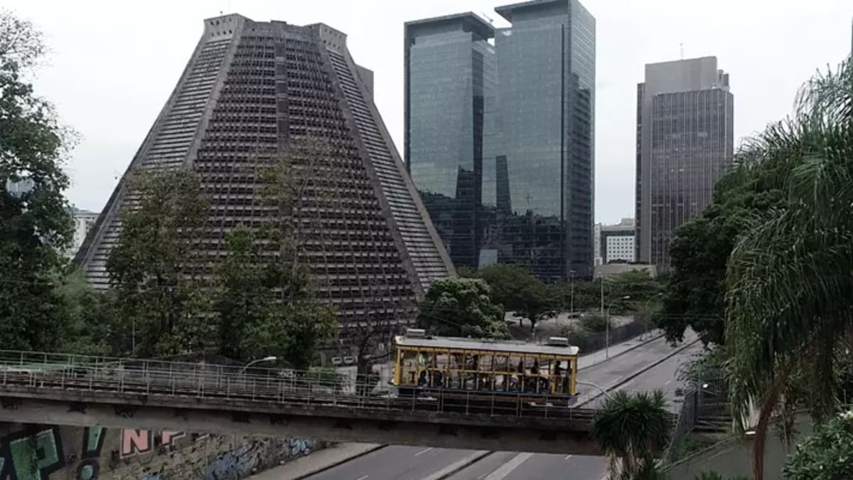 Prestes a mudar de sede, Dataprev avaliou seis prédios e ficou com o aluguel mais caro do Centro do Rio
