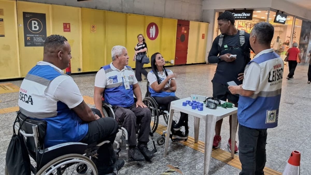 Estação Carioca recebe ação da Lei Seca contra álcool ao volante