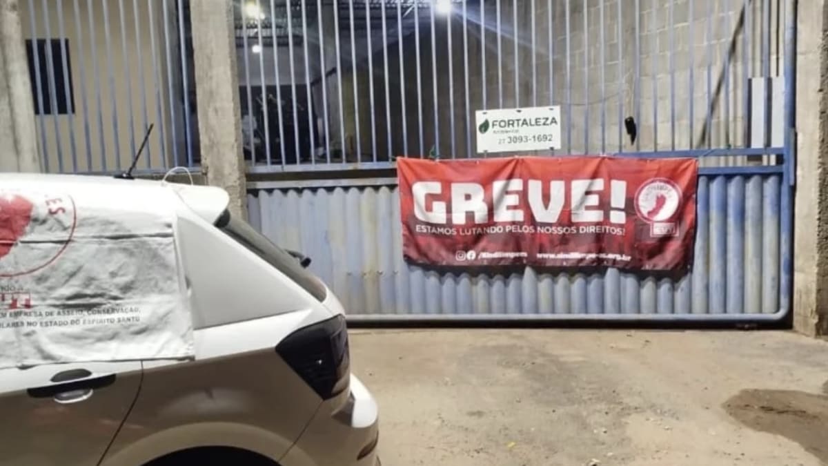 Greve dos garis continua e Justiça estabelece percentual mínimo para coleta de lixo no ES