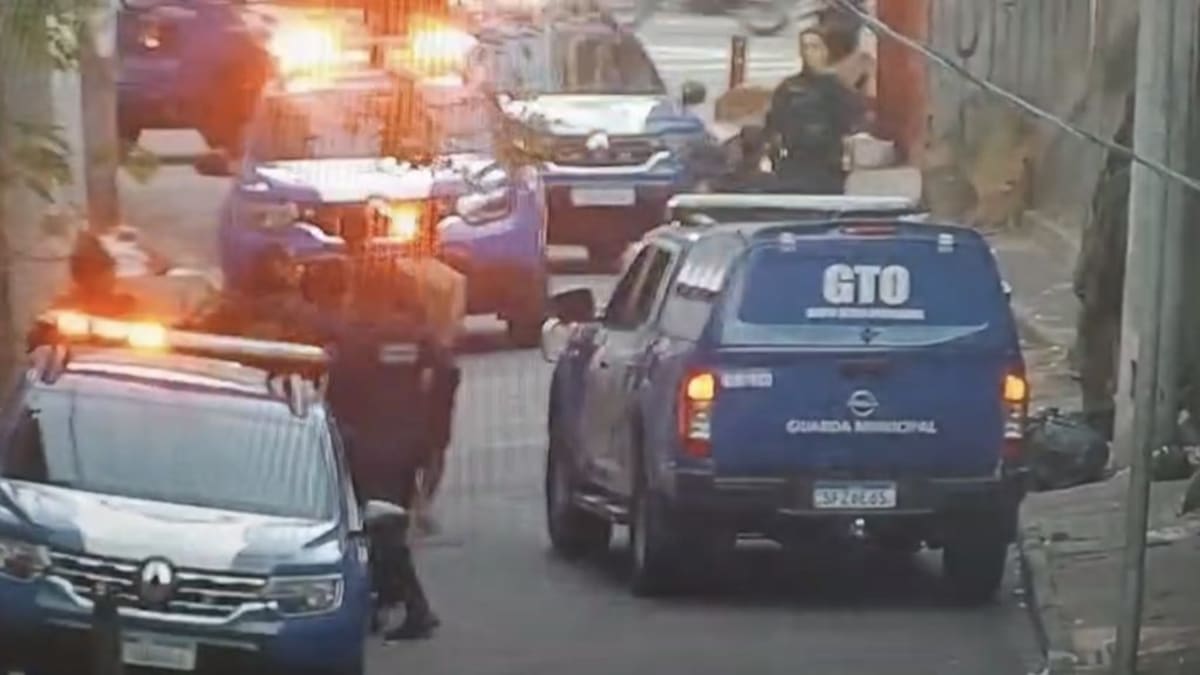 Idoso é brutalmente agredido durante assalto no Centro de Vitória