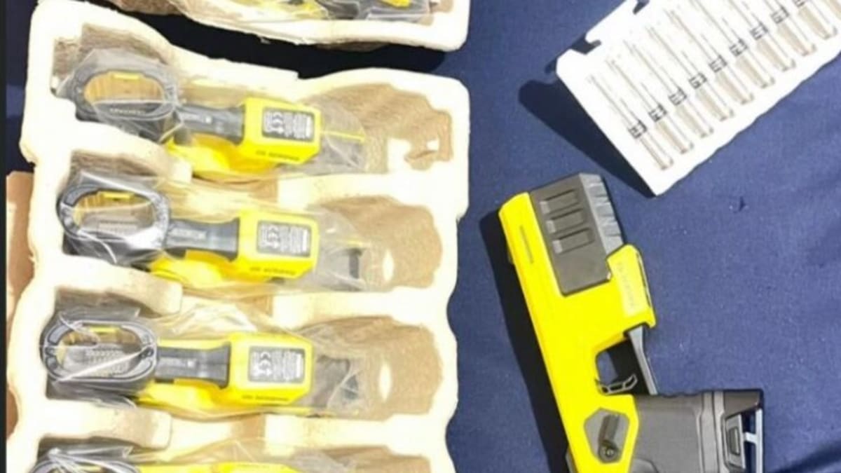 Prefeitura de Anchieta entrega 25 armas de incapacitação neuromuscular para a Guarda Municipal