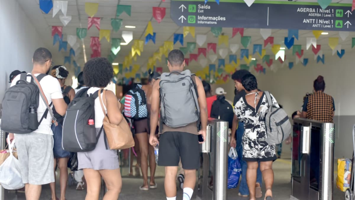 Retorno do São João começa a movimentar rodovias e terminais de Salvador