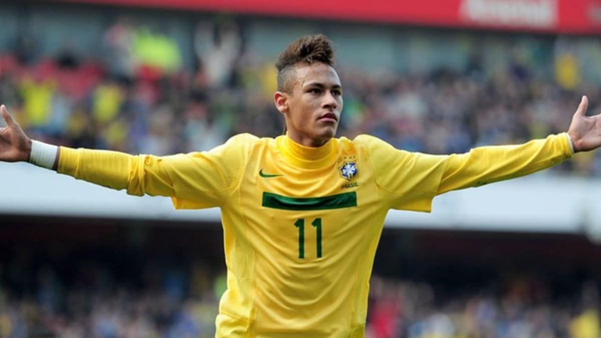 Neymar é único remanescente de último jogo entre Brasil e Escócia