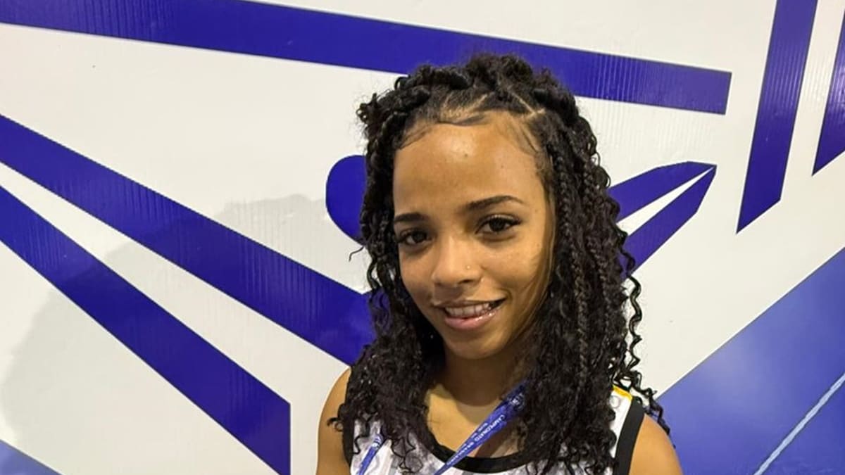Atleta de Niterói conquista medalha de bronze no campeonato de Peso Olímpico