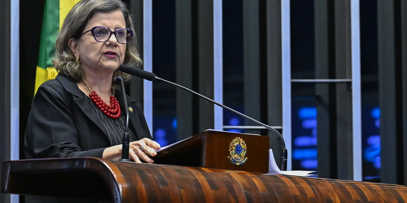 Lula anuncia Teresa Leitão líder do governo no Senado
