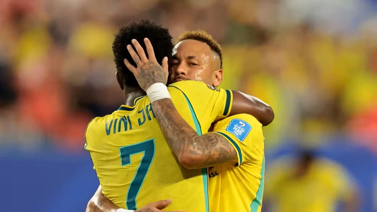 Após estreiar na Copa, Neymar elogia Vini Jr e diz que pode jogar '200 minutos'