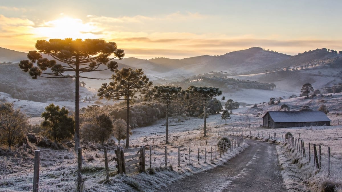 Ultimo fim de semana de junho tem frio intenso geada e temporais em boa parte do pais
