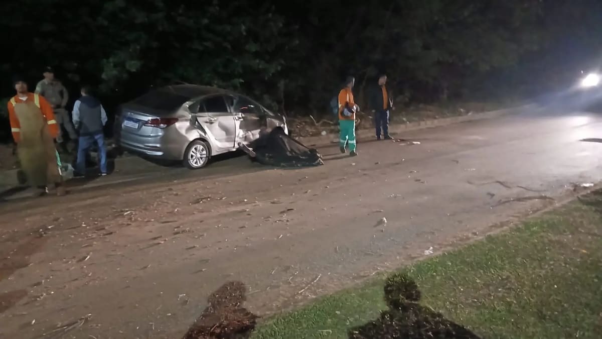 Servidores da Comurg são atropelados no Parque Santa Rita, em Goiânia; motorista foi preso com sinais de embriaguez