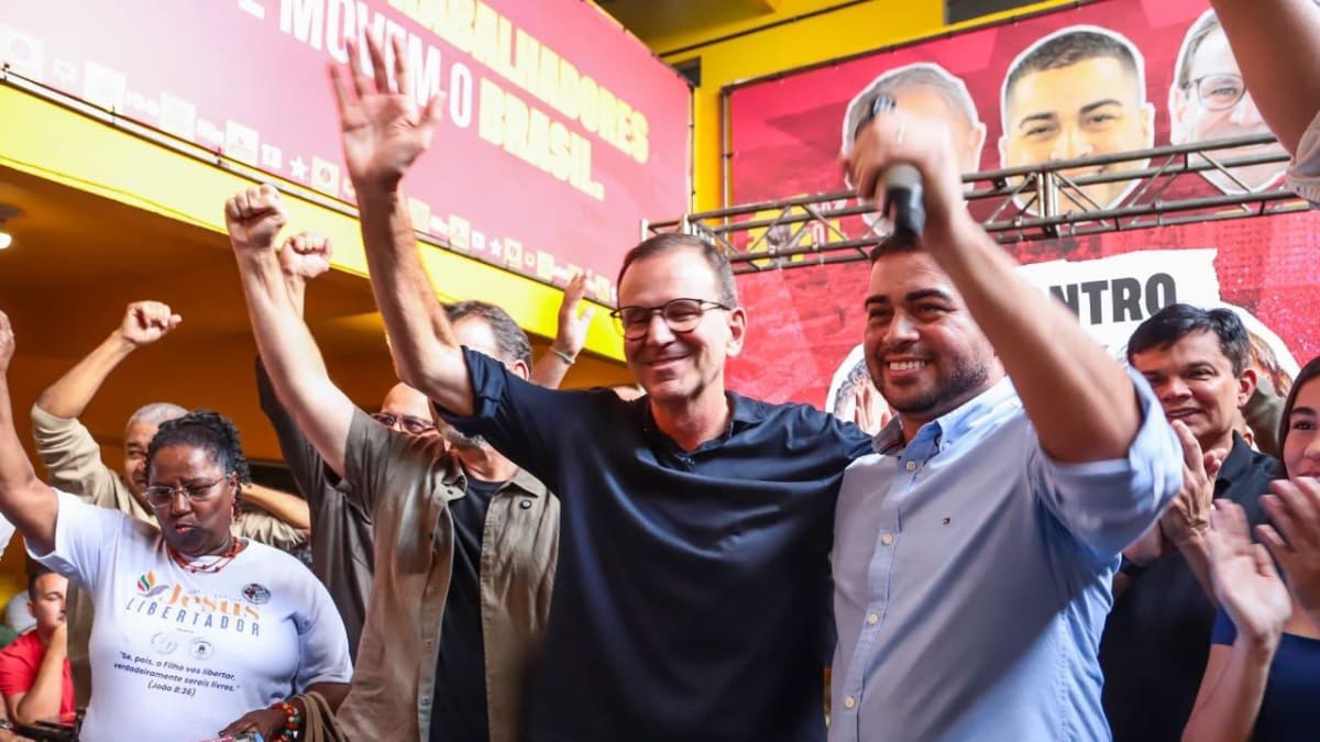 Eduardo Paes é recebido em Belford Roxo pelo vereador Igo Menezes