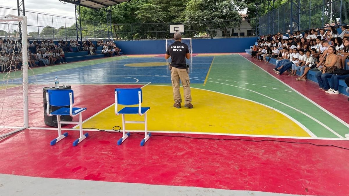 Polícia Civil faz palestra de conscientização sobre violência escolar