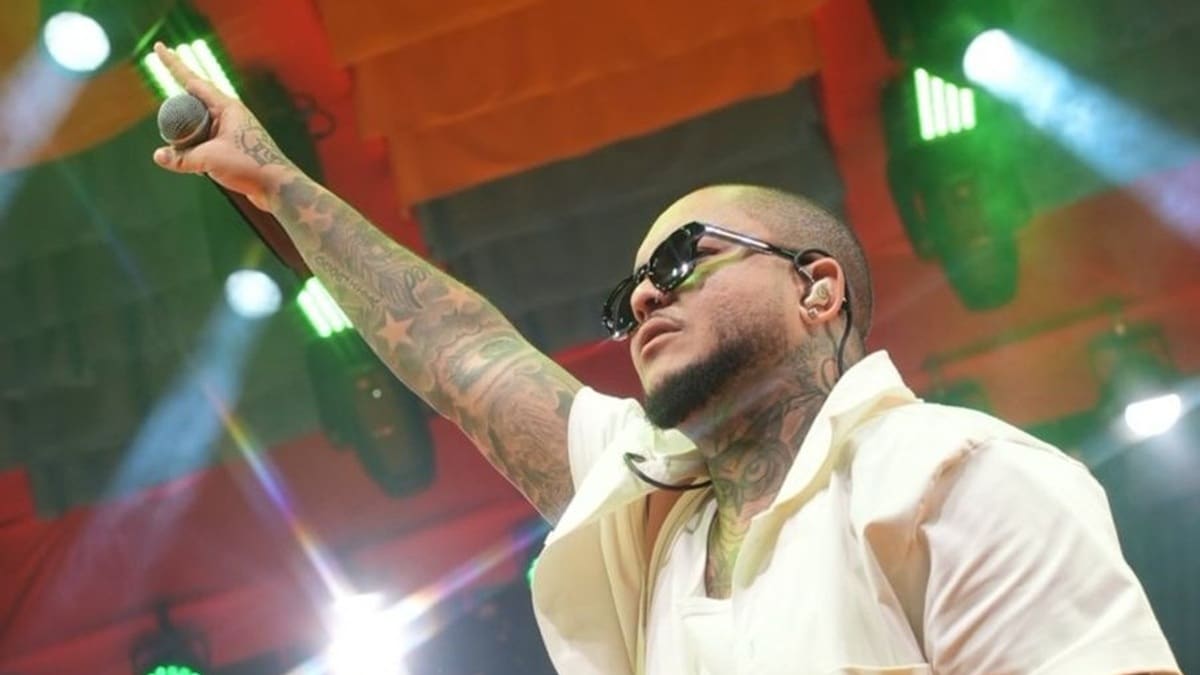Suel leva o melhor do pagode à FanFest de Macaé