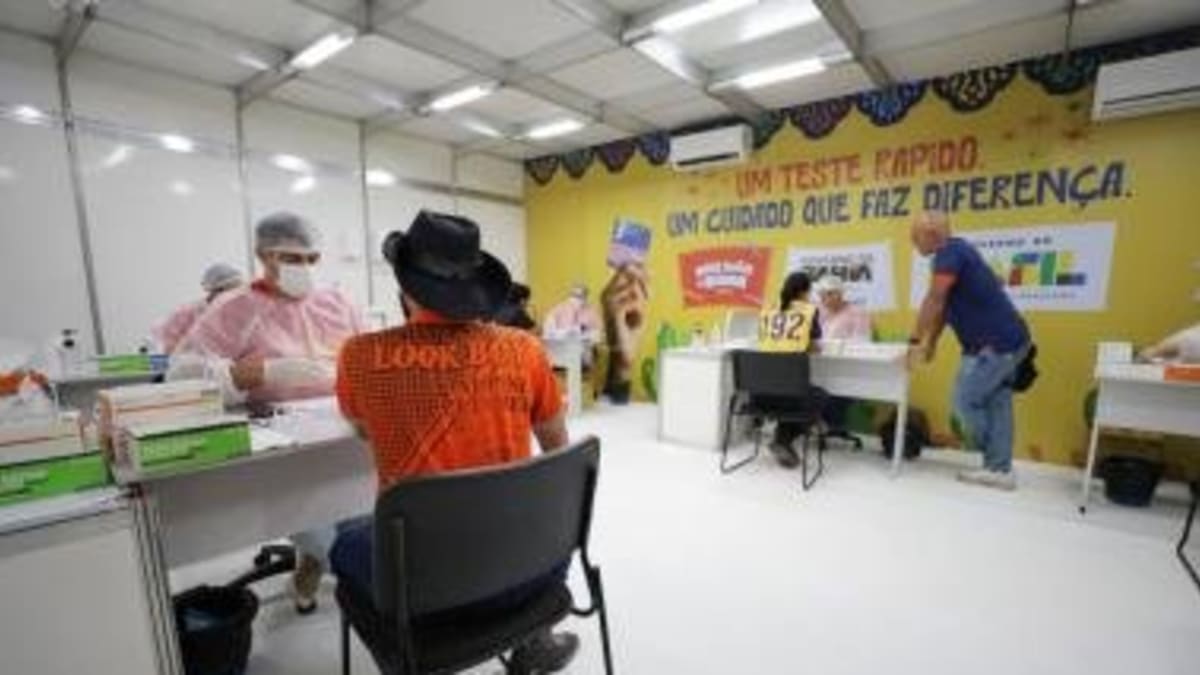 Posto de Testagem no Itapedro consolida ações da Sesab de prevenção de IST durante festejos juninos