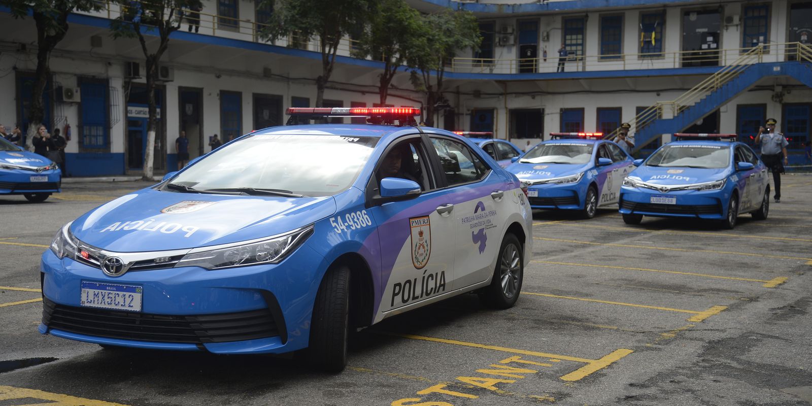 Polícia Militar realiza operação contra crime no Rio de Janeiro