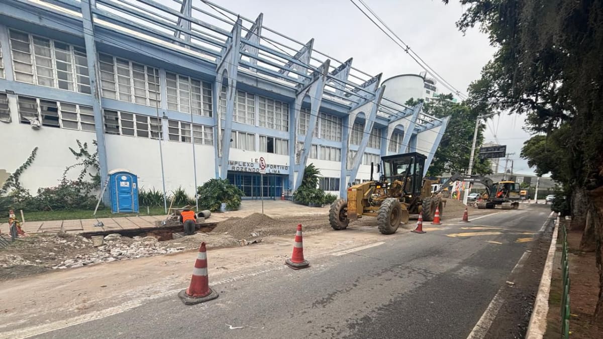 Florianópolis cria bolsão seguro para embarque e desembarque de estudantes no Centro