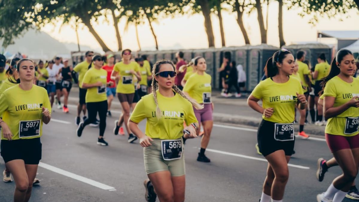 Run XP 2026 reúne cerca de 3 mil corredores nas orlas de Copacabana e Ipanema