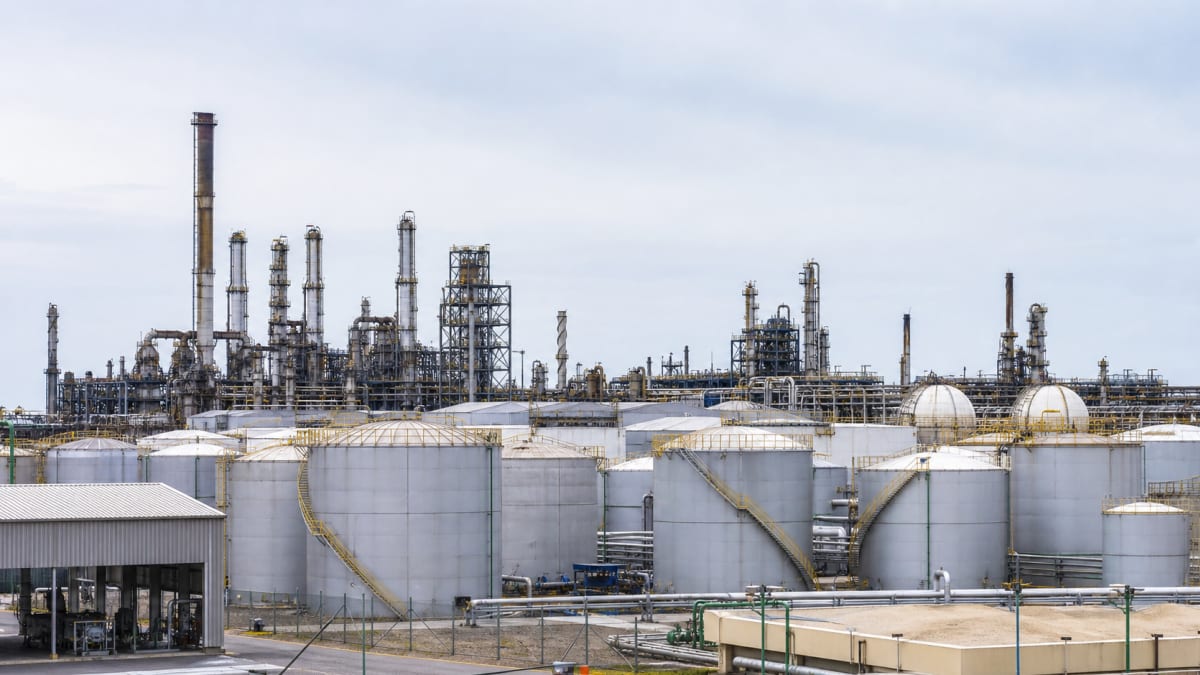 Produção industrial brasileira recua 0,2% em maio após quatro meses de alta