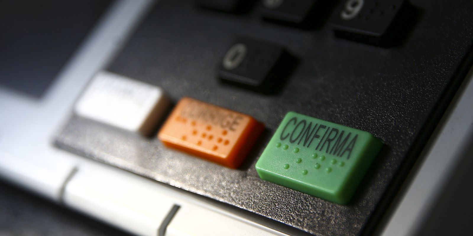 Começam restrições para evitar uso da máquina pública na campanha eleitoral