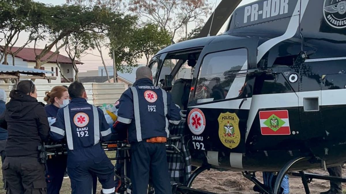 Adolescente atropelado em Praia Grande é transferido para hospital em Florianópolis