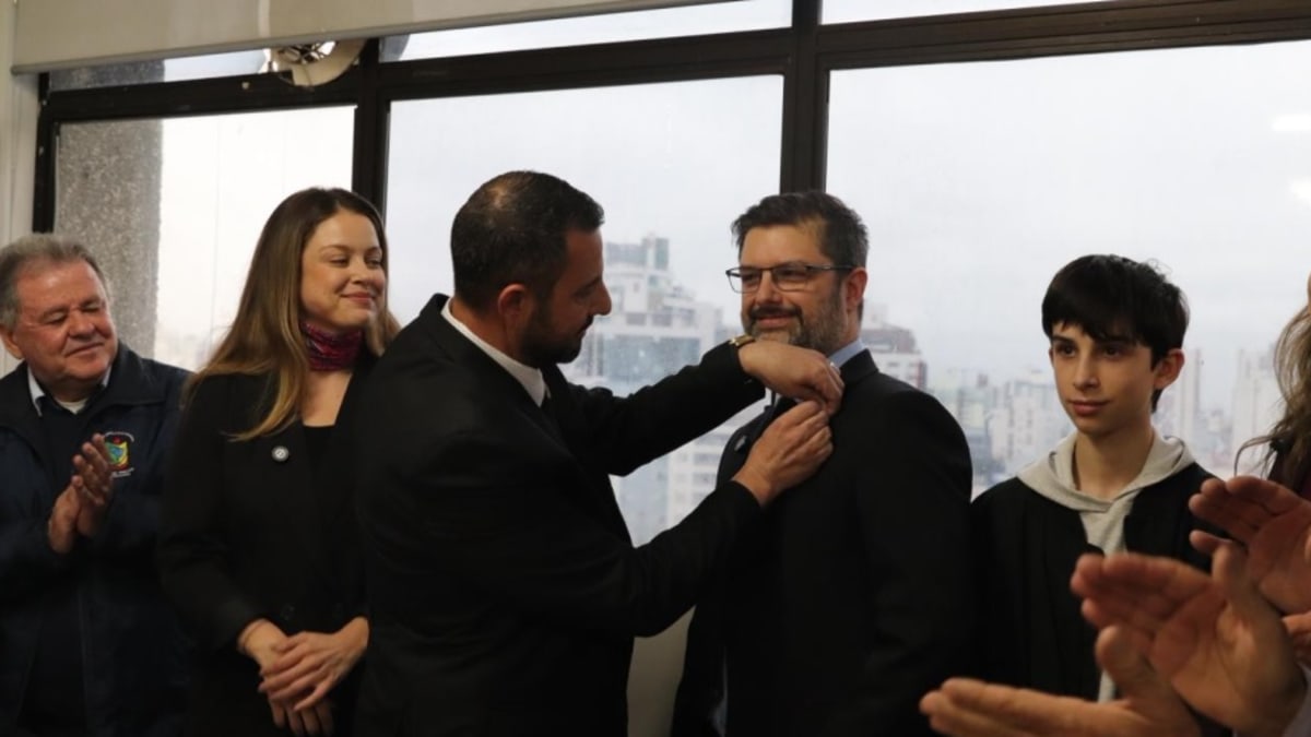 Júlio Bittencourt é empossado vereador em Criciúma