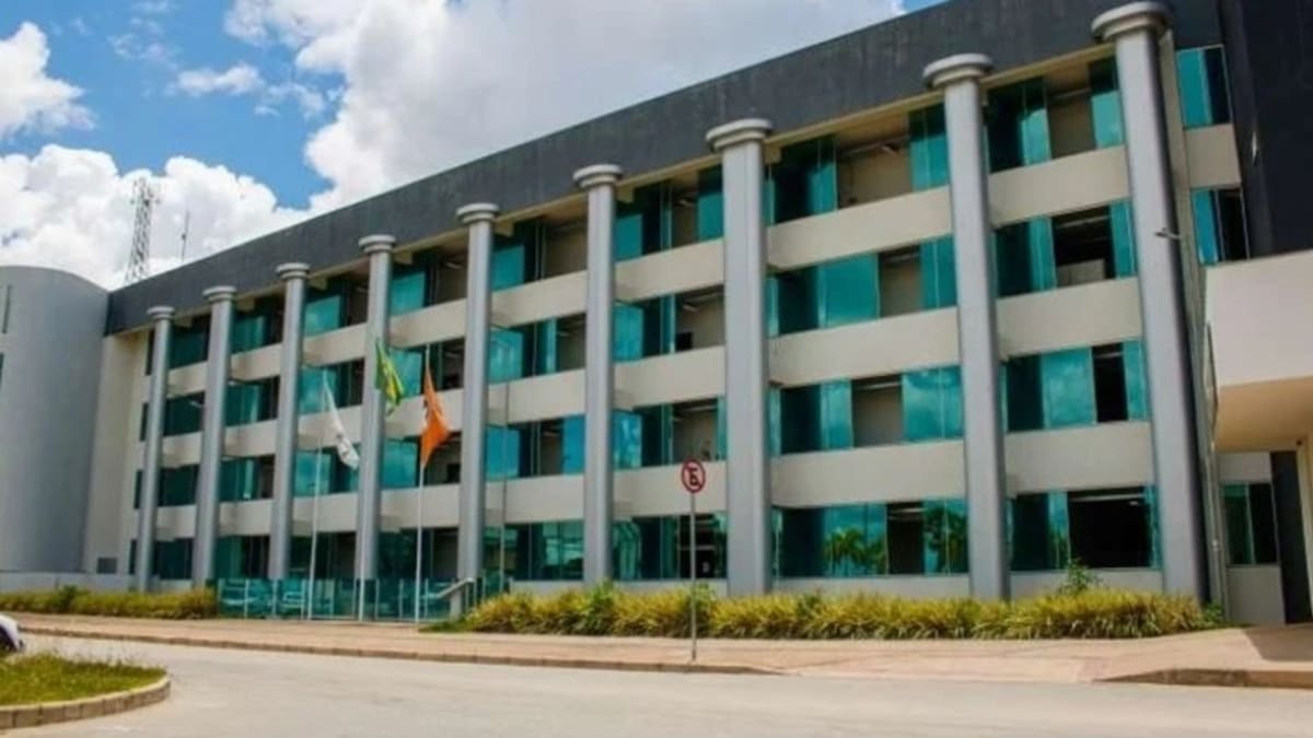 Servidores municipais entram em paralisação em meio a impasse sobre mudanças na previdência em Antônio Dias