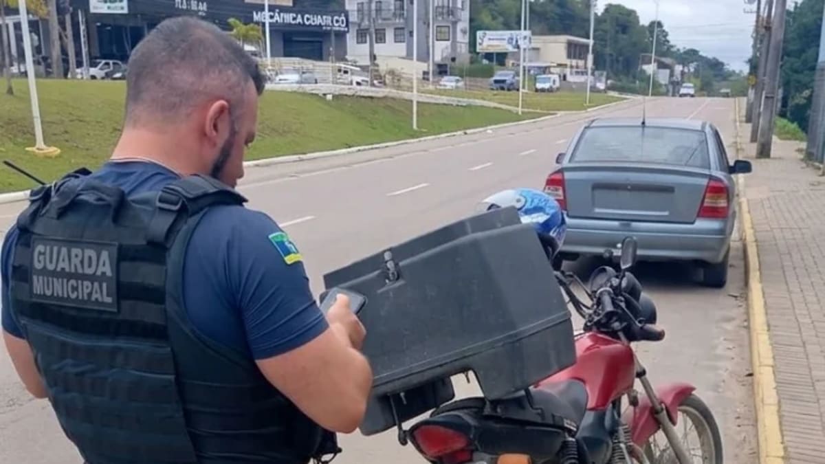 Guarda Municipal de Rio do Sul retira mais de 140 motos irregulares