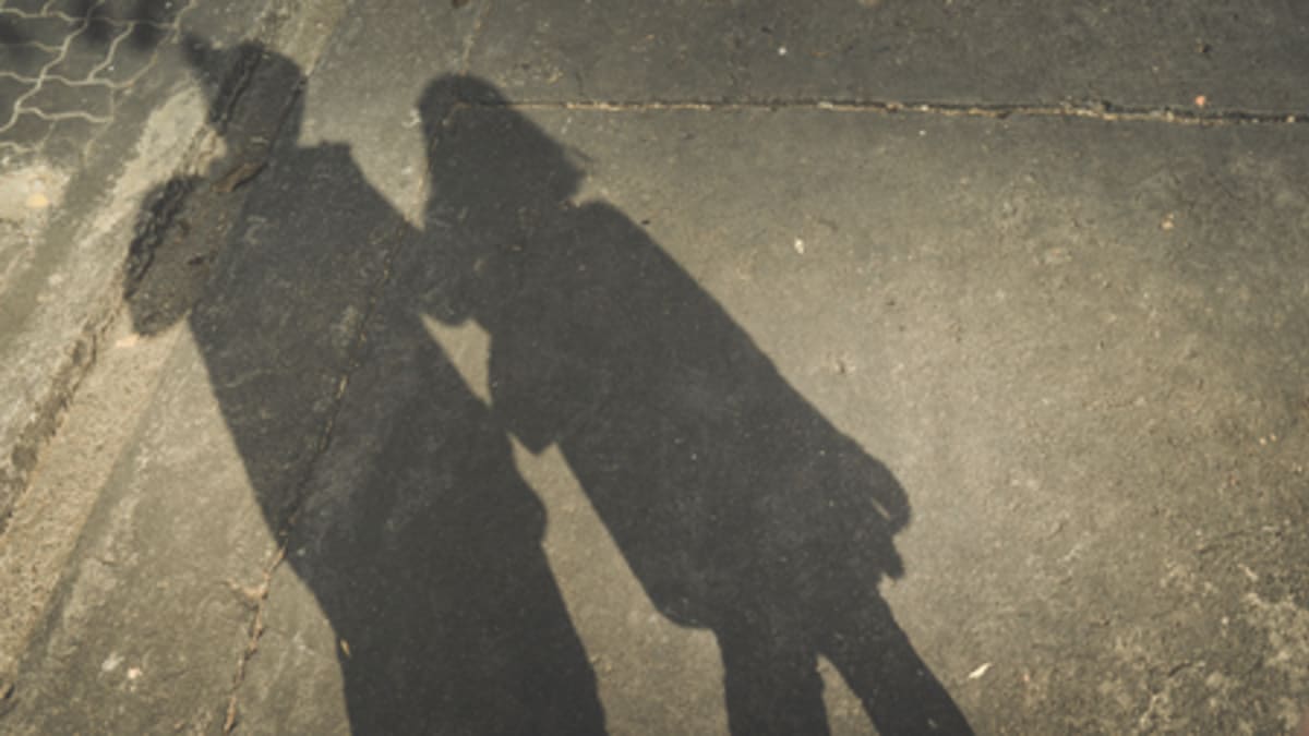 Mãe é condenada a 117 anos por facilitar abusos sexuais em Criciúma