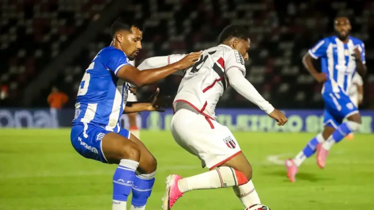 Avaí e Figueirense enfrentam dificuldades nas Séries B e C do Brasileiro