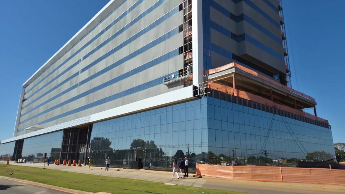 Governo de Goiás busca financiamento para adquirir prédio da Oncoclínicas em Goiânia