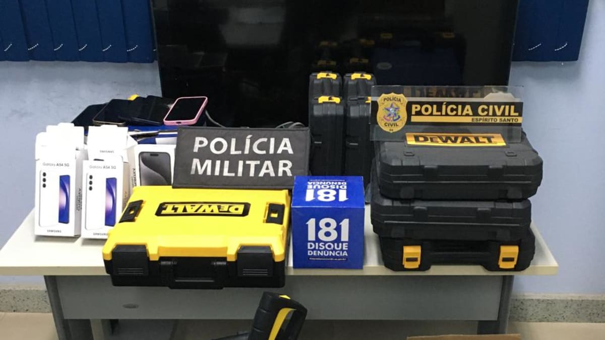 Mulher é detida com diversos objetos sem comprovação de procedência em investigação de furtos