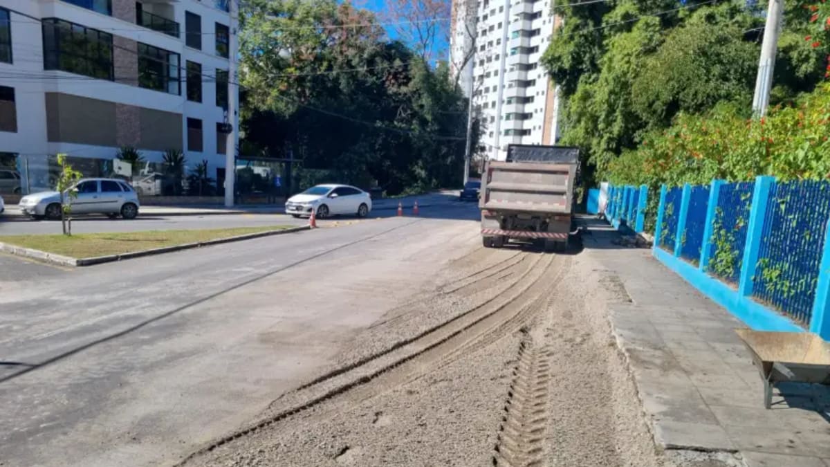 Florianópolis inicia obras para melhorar trânsito e estacionamento em escolas