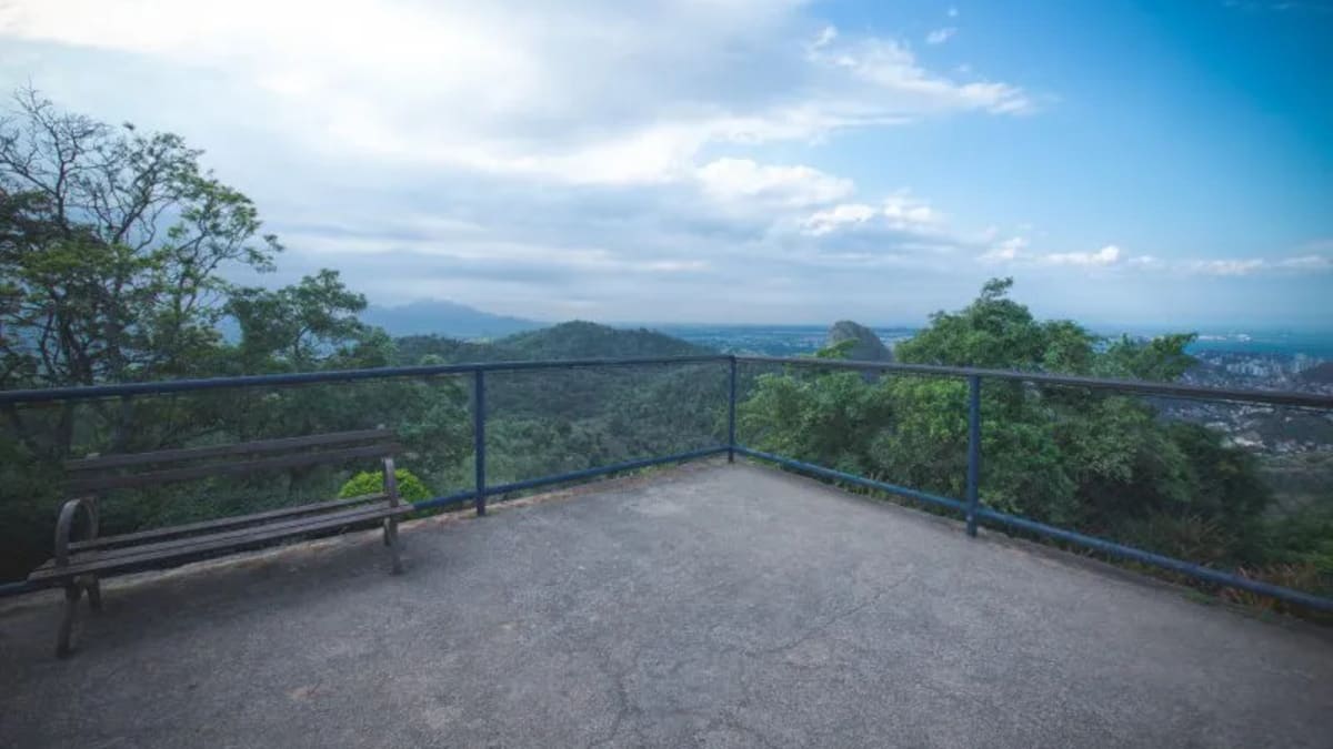 Parque da Fonte Grande amplia horário para contemplação do pôr do sol em Vitória