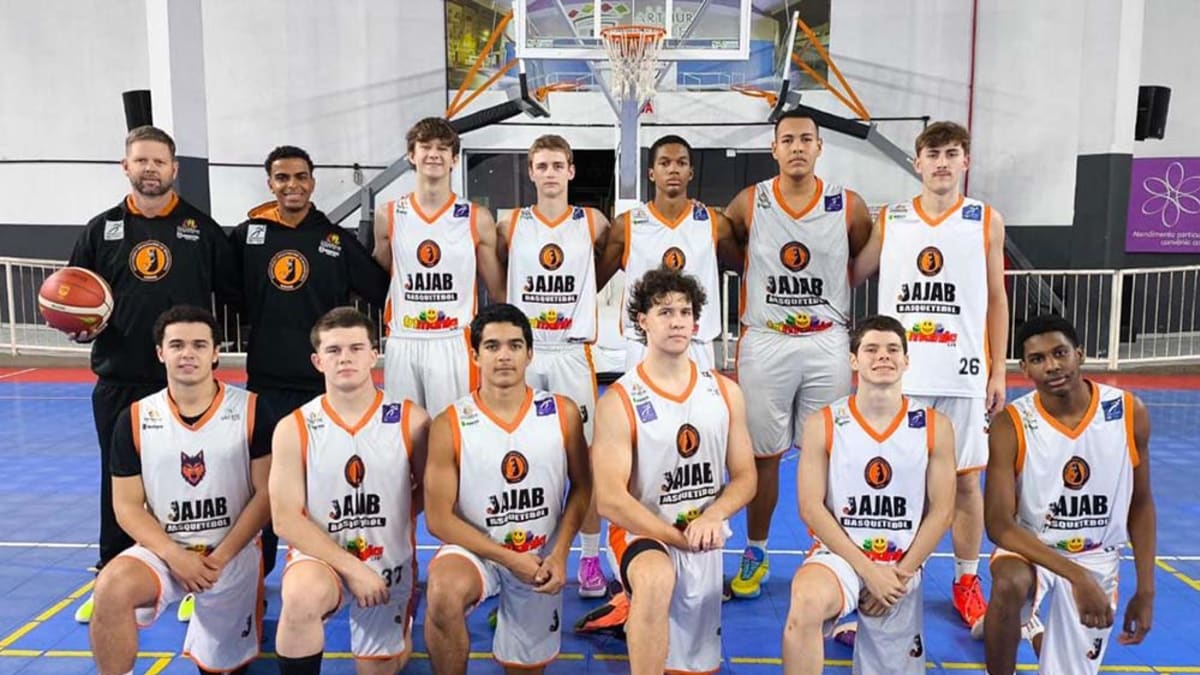 Jaraguá do Sul retoma liderança no Catarinense Sub-17 Masculino de Basquete
